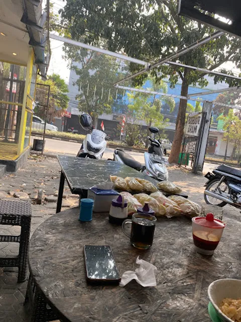 Bubur Ayam Gibbas Antapani Cabang Kebon Jati
