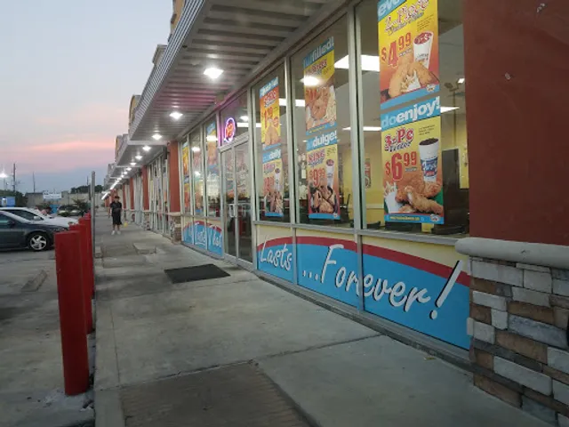 Rankin Frenchy's - Rankin Rd.