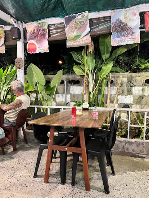 ครัวลูกกา เกาะสมุย Lookka Kitchen