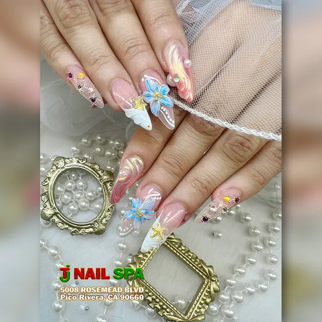 TJ NAILSPA