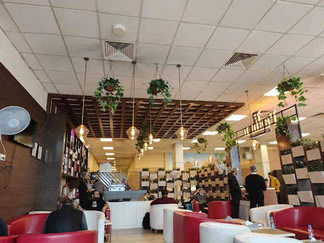 PAAHUN LOUNGE & RESTAURANT