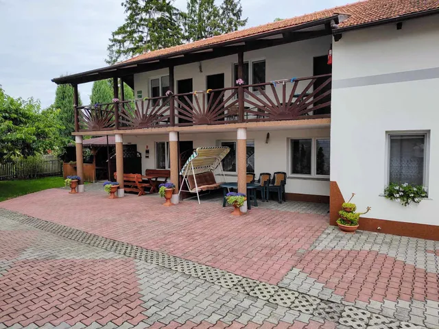 Pokoje gościnne ŁOSIÓWKA