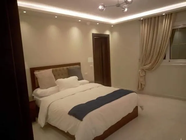 رويال للتسويق العقاري ولتأجير الشقق المفروشة والفندقية للايجار اليومي