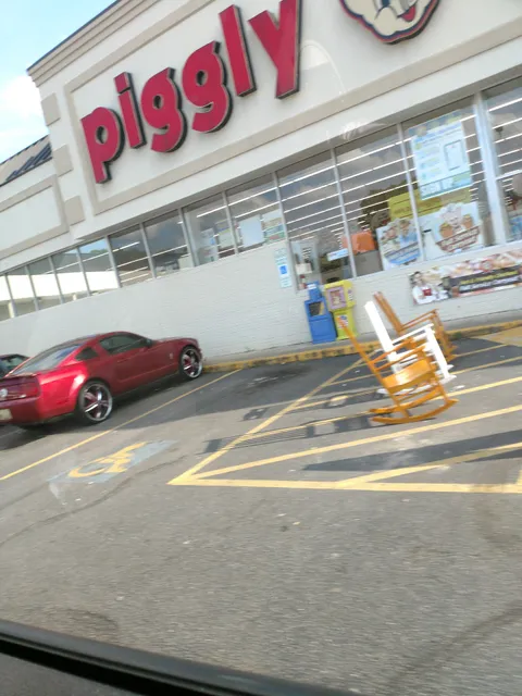 Piggly Wiggly