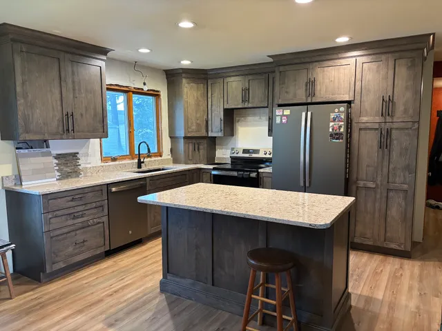 Stoltzfus Cabinet Shop