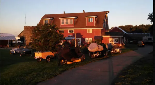 Dairy Barn Bed & Breakfast