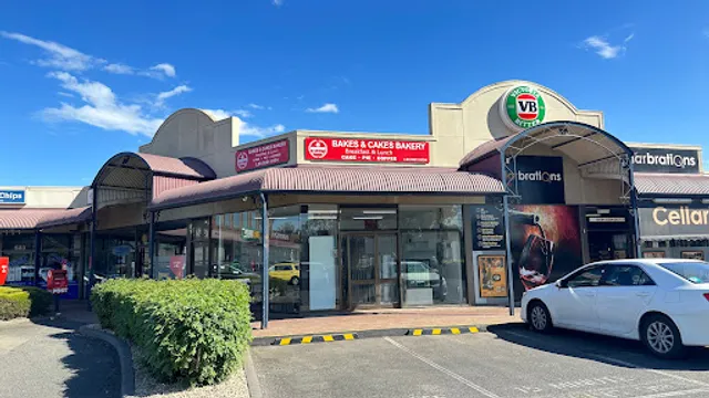 Bakes & Cakes Bakery