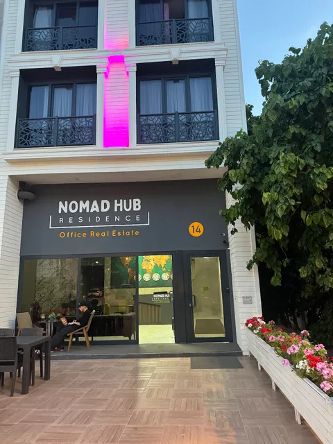 Nomad Hub Residence