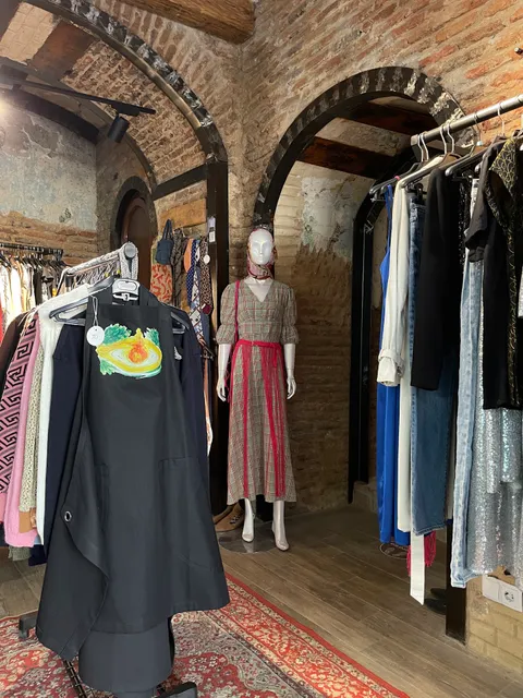 THE VINTAGE kimono shop (@kimono_tbilisi)