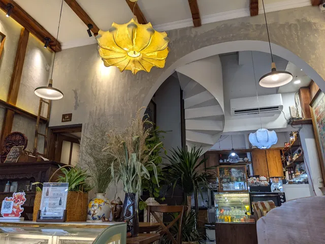 MỢ - A Vietnamese Fusion Restaurant