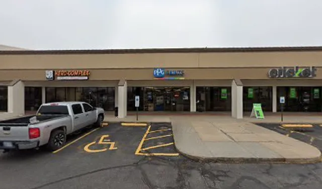 Cofellow Coffee Parlor