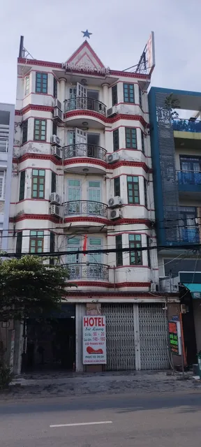 Khách Sạn Sứ Lạng