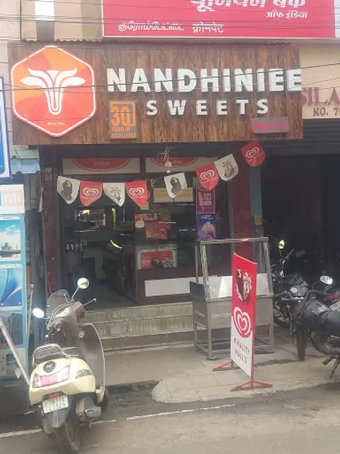NANDHINIEE SWEETS