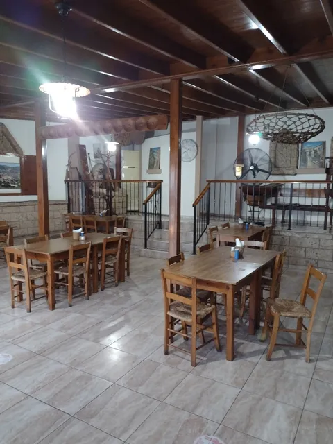 ΕΣΤΙΑΤΟΡΙΟ ΜΟΣΦΙΛΟΣ