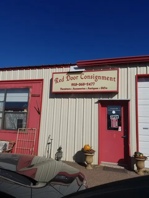 Red Door Consignment Store