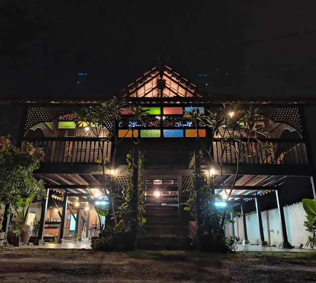 Homestay Dangau Panggung Pak Din KK