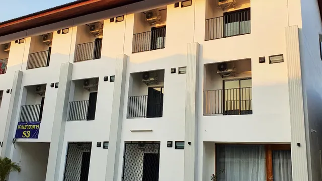 S RESIDENCE (S HOTEL)