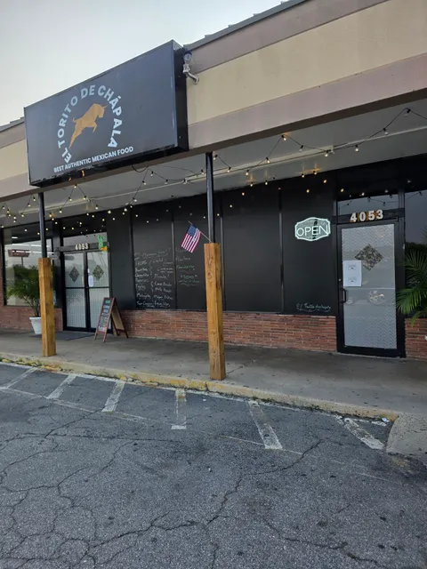 Pio Nono Plaza Shopping Center