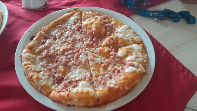 Pizzería Hotel Kholy