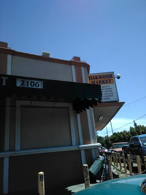 Oakwood Market