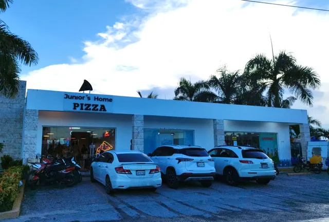 Junior's Home Pizza