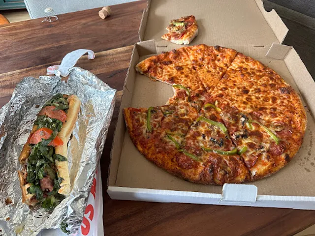 Pizza Dorval Cucina San Leone