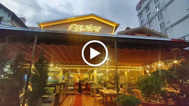 Nhà Hàng Cua Vàng Bãi Cháy