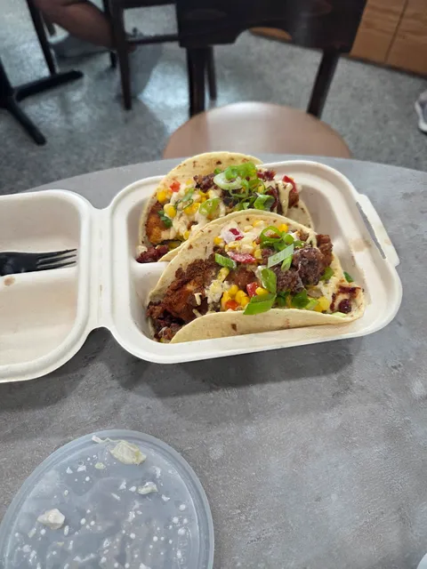 Jaybird's Chicken And Dock Street Dips