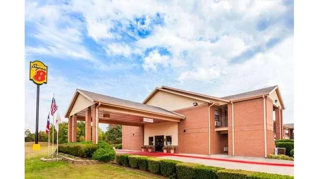 Super 8 by Wyndham Mount Vernon