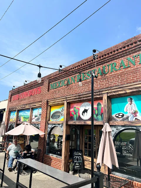 Los Cowboys VR Mexican Restaurant