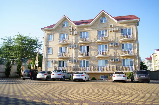 Hotel "Pink Dolphin"