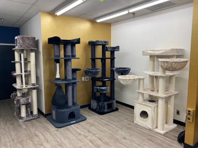 Kitty Mansions/Cat Tree Factory