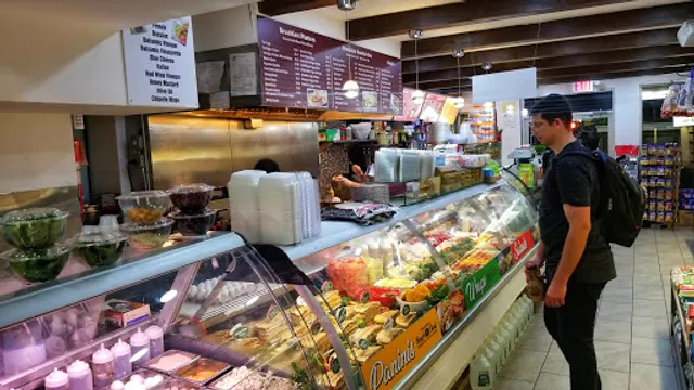 Chelsea Square Market