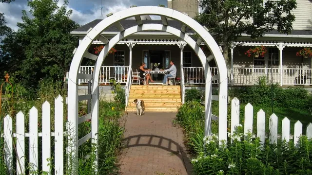 SHA~BOCK FARM Bed and Breakfast