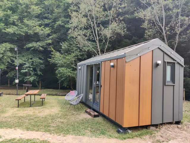 Transfăgărășan River Retreat