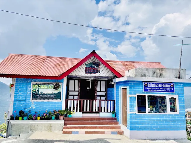 Red Panda Eco Huts, Kolakham