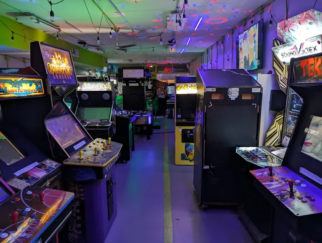Flynn's Arcade & More