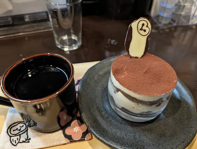 ふくろう雑貨＆カフェ くくばや