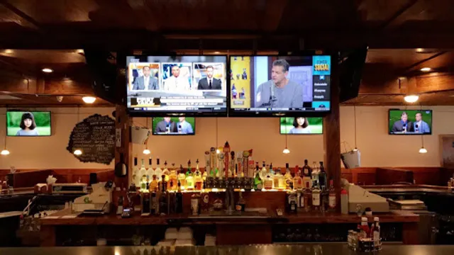 Mantoloking Road Alehouse