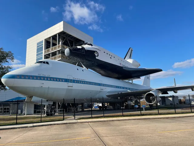 NASA JSC Materials Evaluation Laboratory