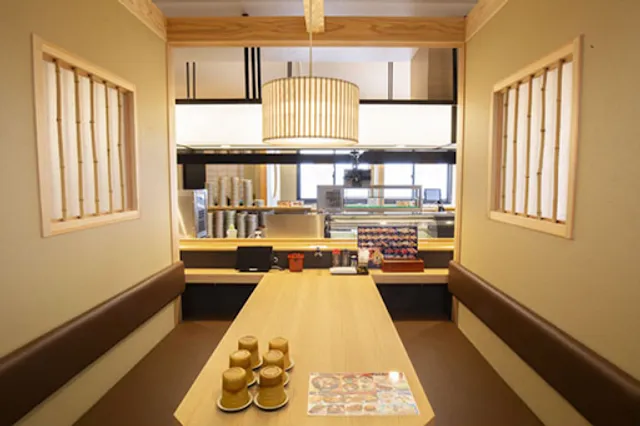 Kaitenzushi Sushi Kanta Himeji Tohori Branch