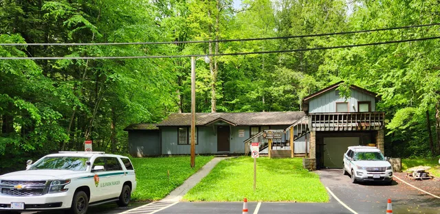 Sugarlands Little River Ranger Station