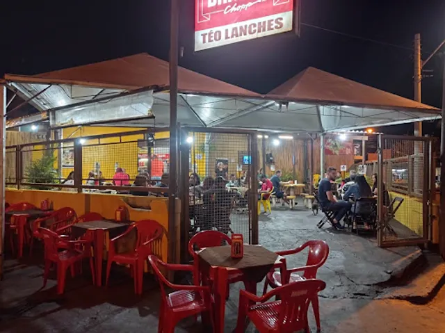 Téo Lanches & Porções