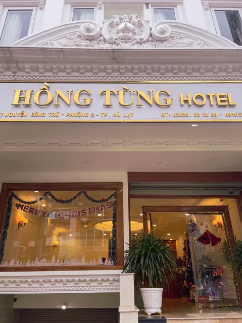 Khách sạn Hồng Tùng