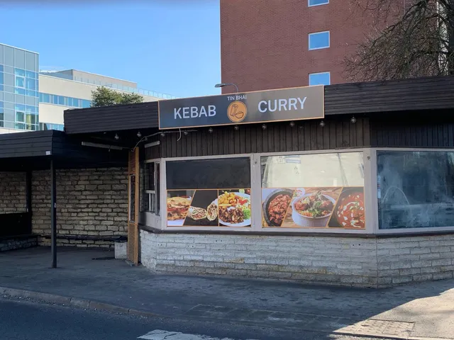 Tin Bhai Kebab And Curry