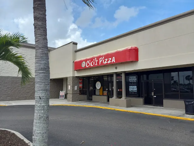 Cicis Pizza