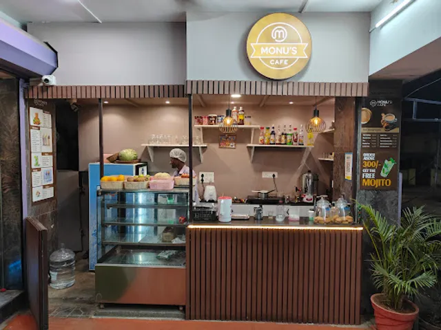 Hotel Varsha (Pure Veg)