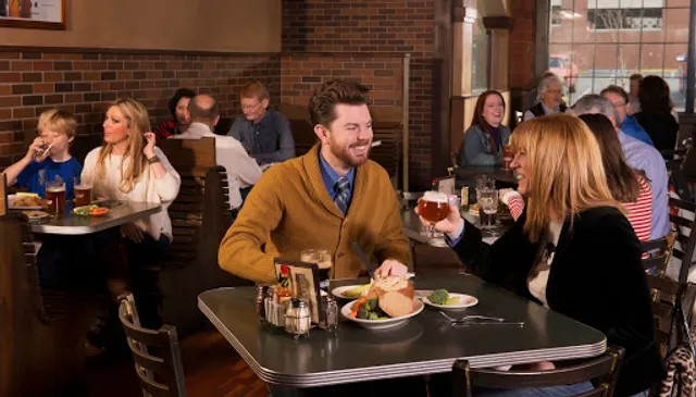 Flat Branch Pub & Brewing