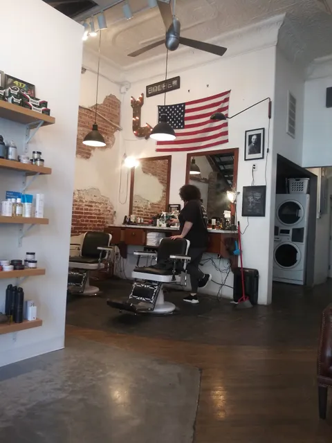 Hudson / Hawk Barber & Shop