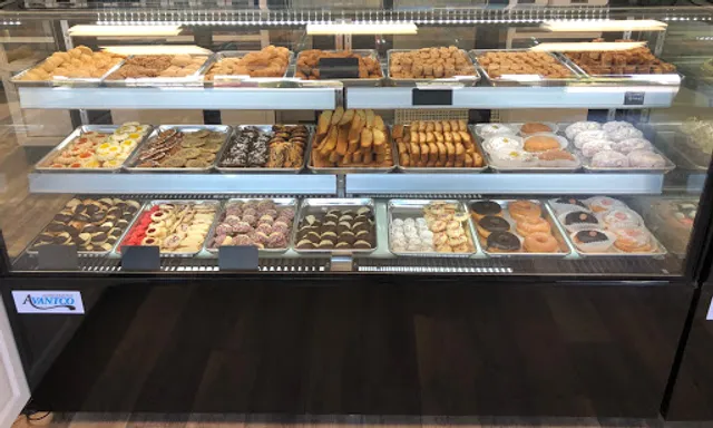 Gianino's Pastries